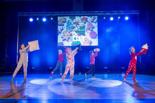 IMGCanon EOS 6D14December1737-12