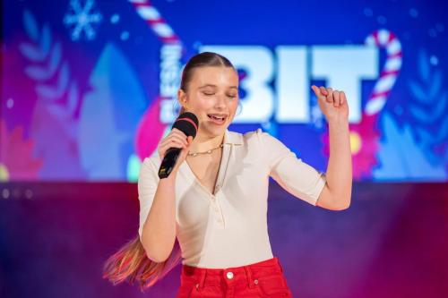 IMGCanon EOS R614December2007-17